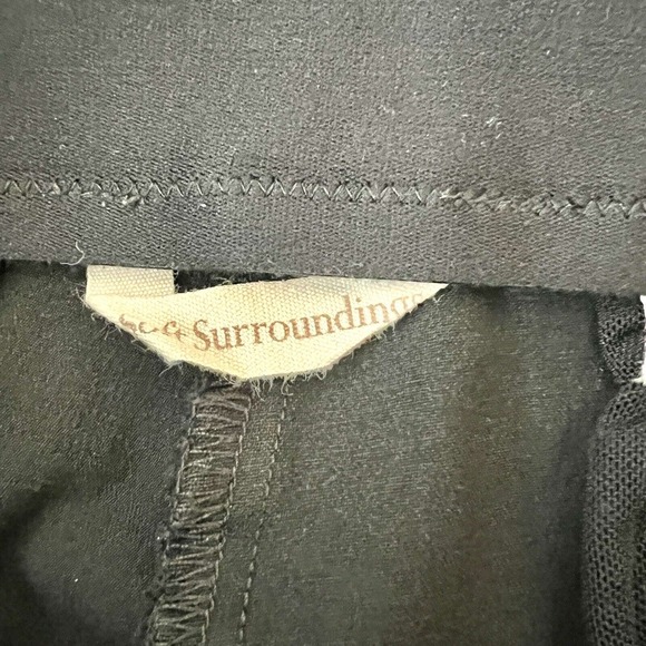 Soft Surroundings Crop Pants Medium Black Stretch Mid-Rise Straight Leg - Picture 9 of 12